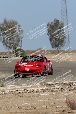 media/May-01-2022-CalClub SCCA (Sun) [[03a481c204]]/Group 5/Qualifying (I5)/